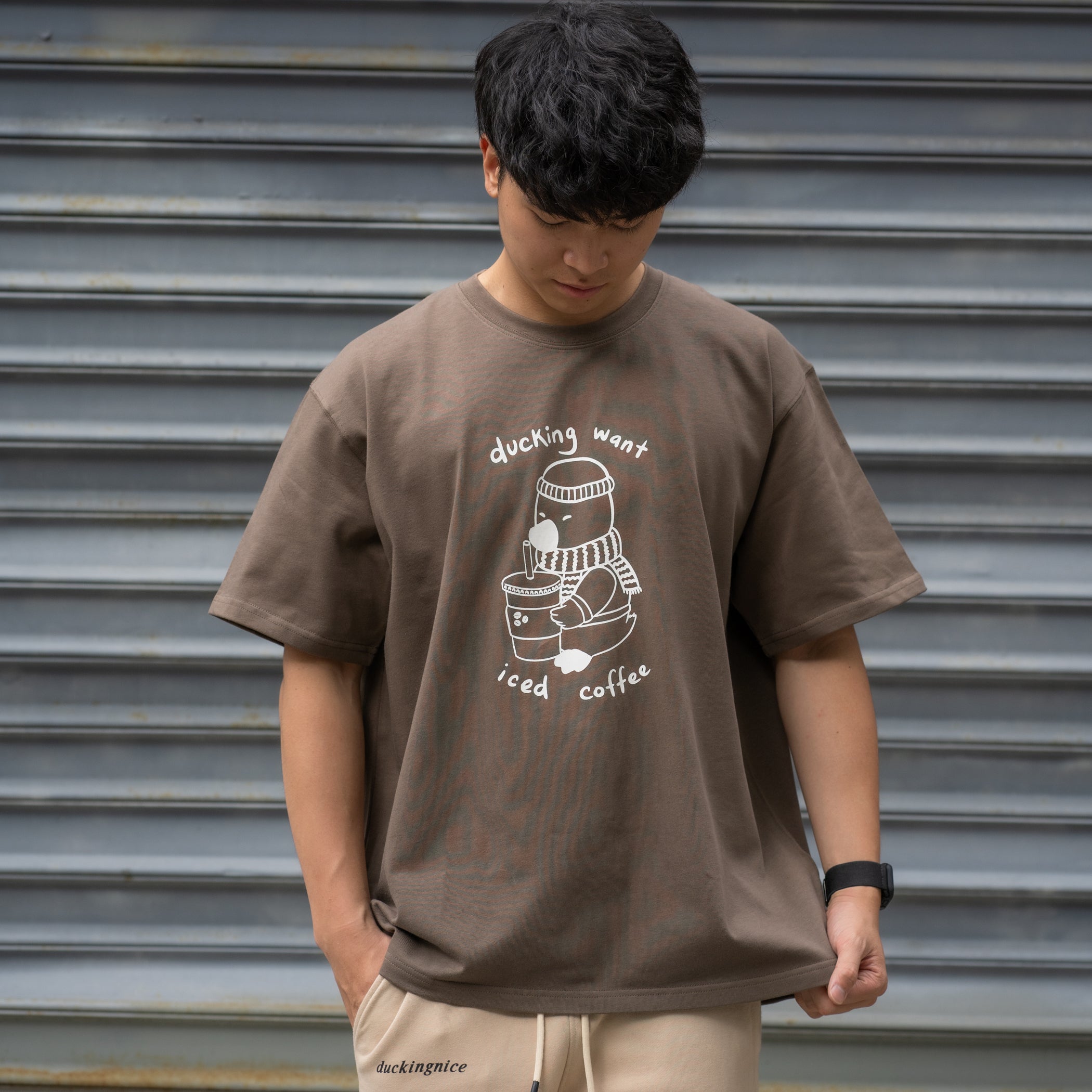 "ICED COFFEE DUCK" SHIRT ESPRESSO