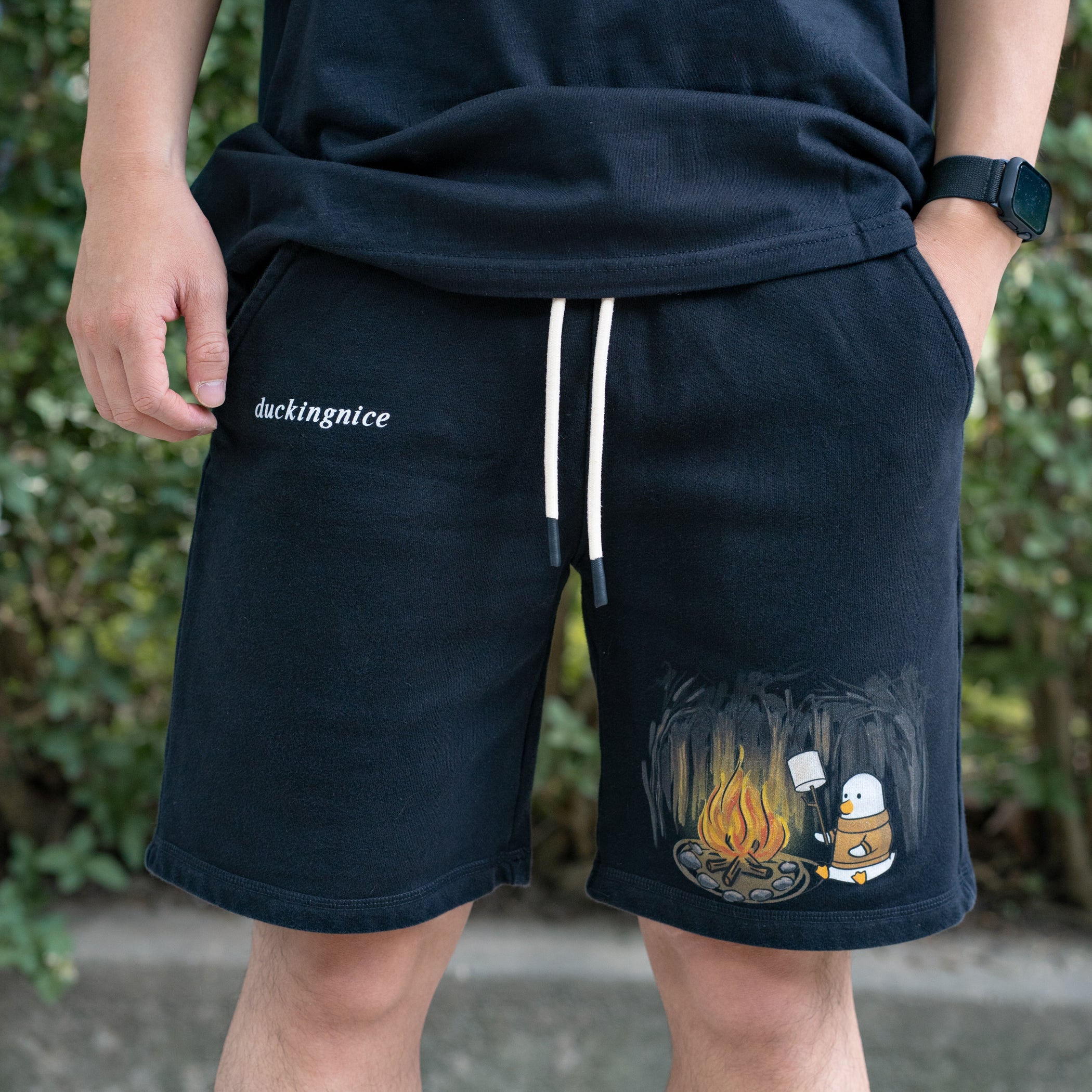 "CAMPFIRE DUCK” SHORTS BLACK